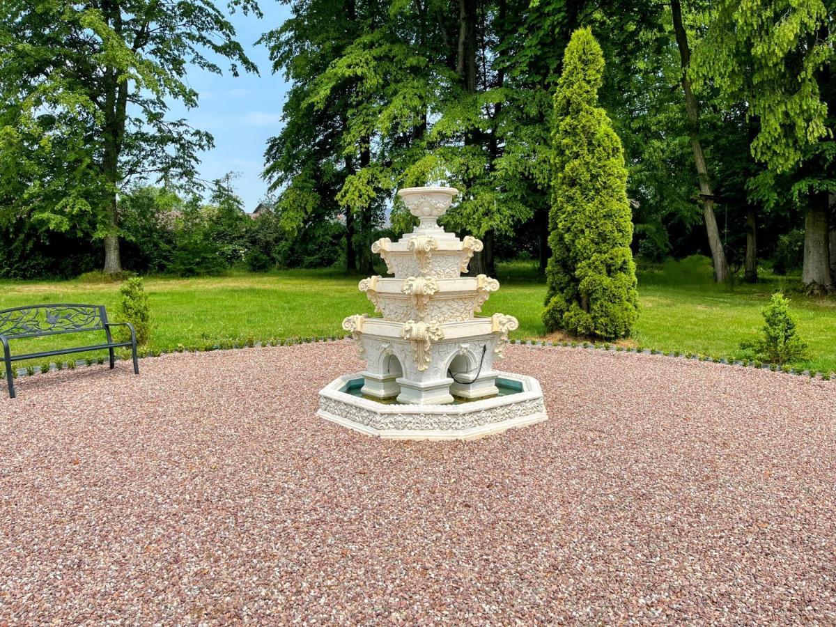 Chateau De Moliens Ngoại thất bức ảnh